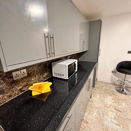 Canary Wharf Single Double And En-Suite Rooms London Kültér fotó