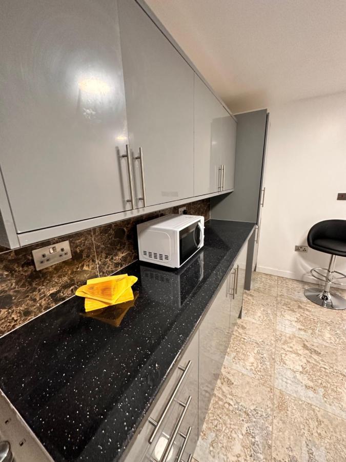 Canary Wharf Single Double And En-Suite Rooms London Kültér fotó
