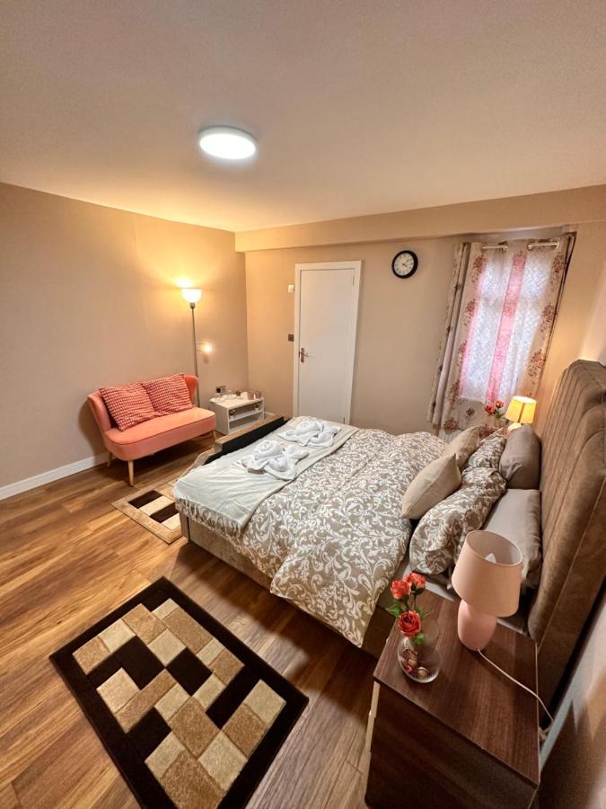 Canary Wharf Single Double And En-Suite Rooms London Kültér fotó